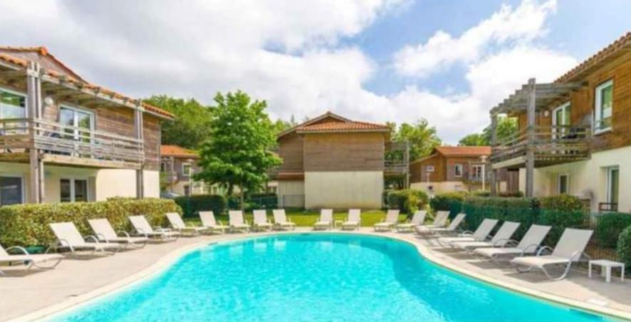 Les Terrasses Du Lac Piscine Et Vue Lac A4 Aureilhan  ภายนอก รูปภาพ